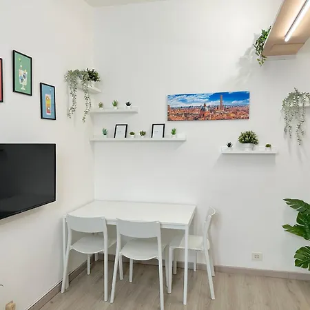 House Apartment *