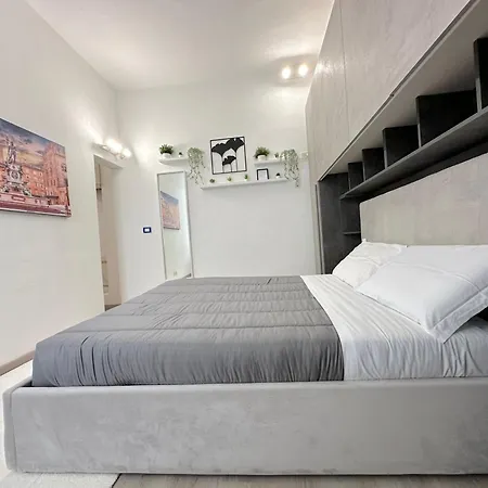 Apartment House